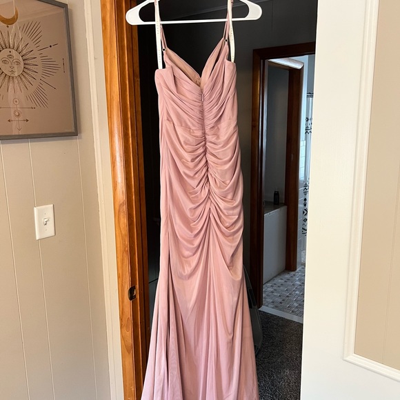 Azazie Tequila Bridesmaids dress. Dusty Mauve. Size 8 with alterations - Picture 4 of 5